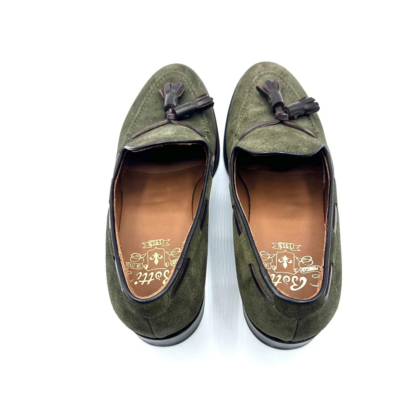 Mocassino in Pelle Scamosciata con Nappine – Handmade in Italy 🇮🇹