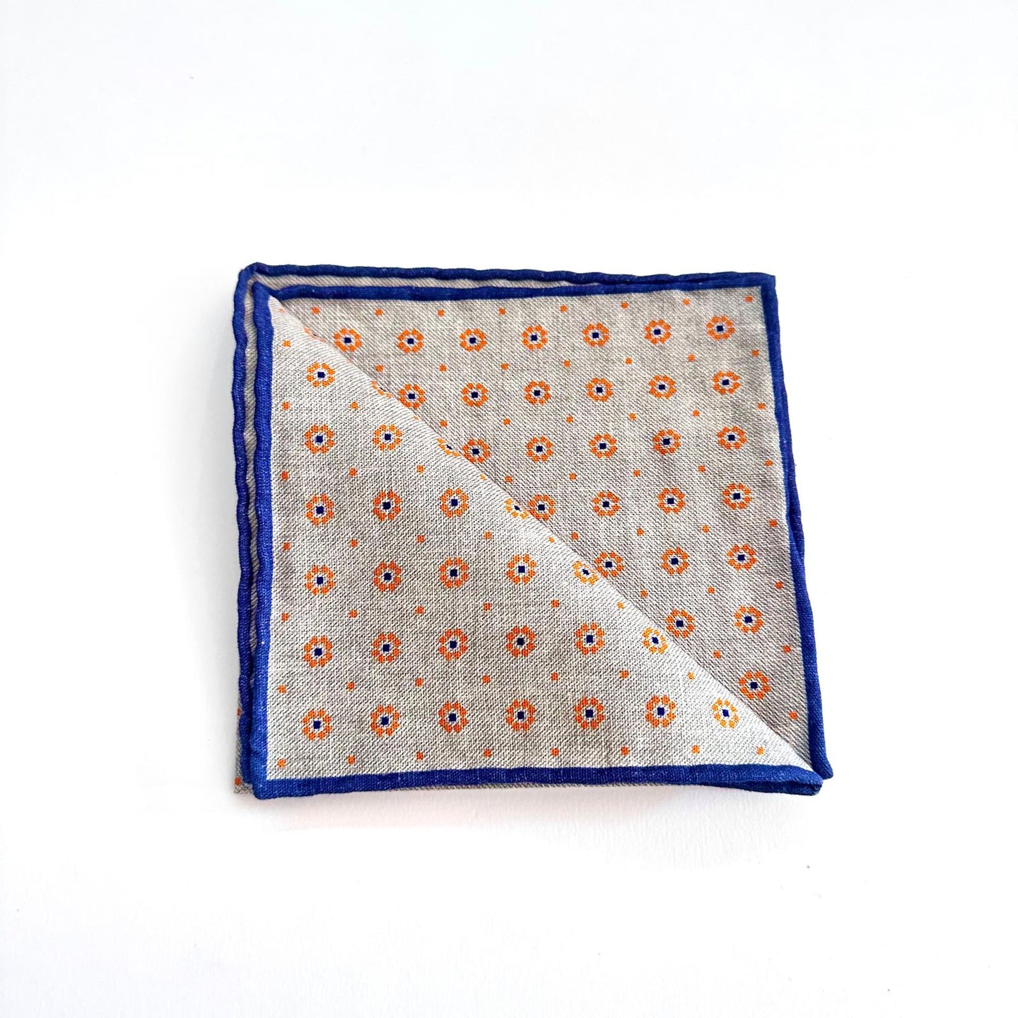 Pochette in Lino e cotone con Fiori Arancio e Blu – Ricercatezza Artigianale Italiana 🇮🇹