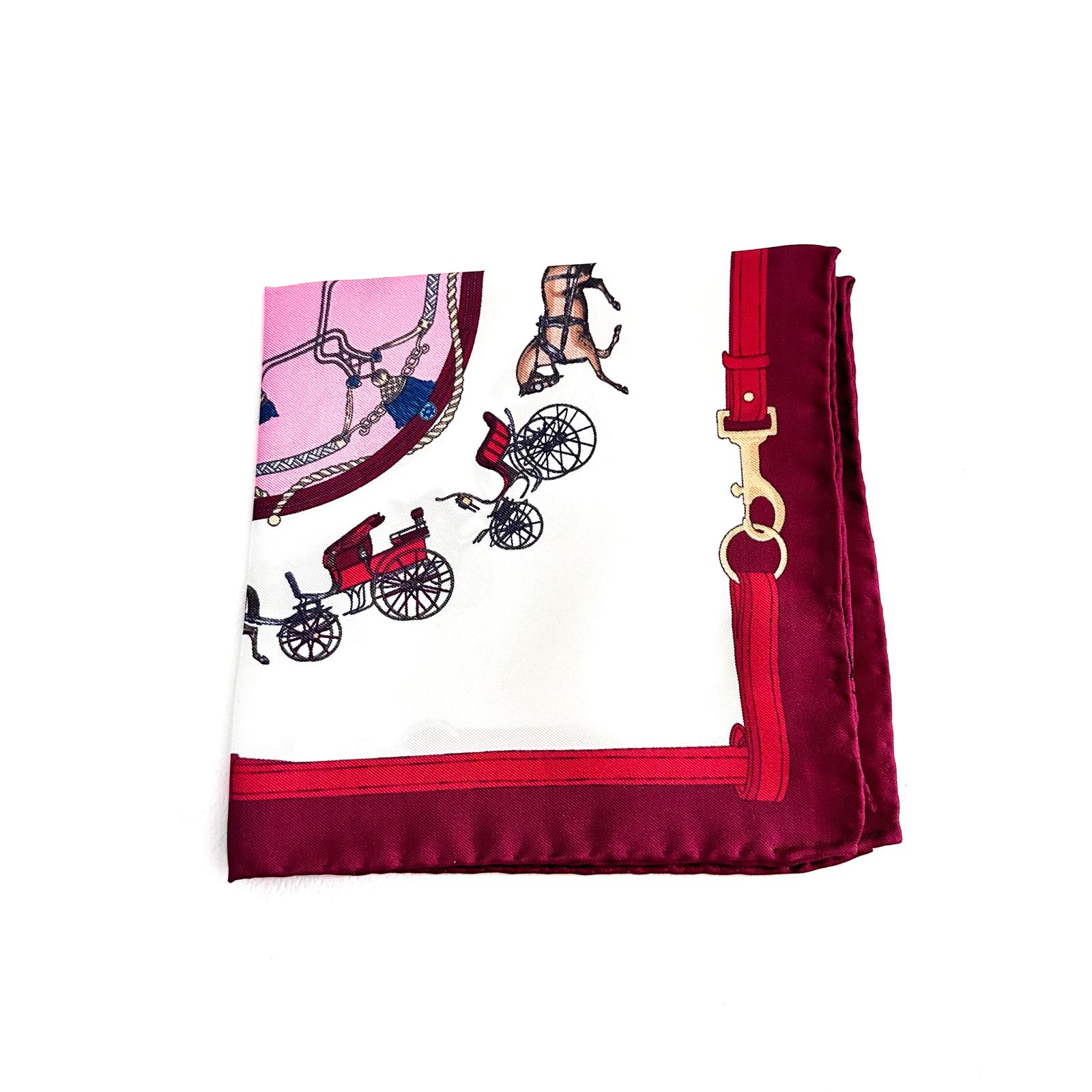 Pochette in Seta con Fantasie – Eleganza Ispirata al Mondo Equestre and Made in Italy 🇮🇹