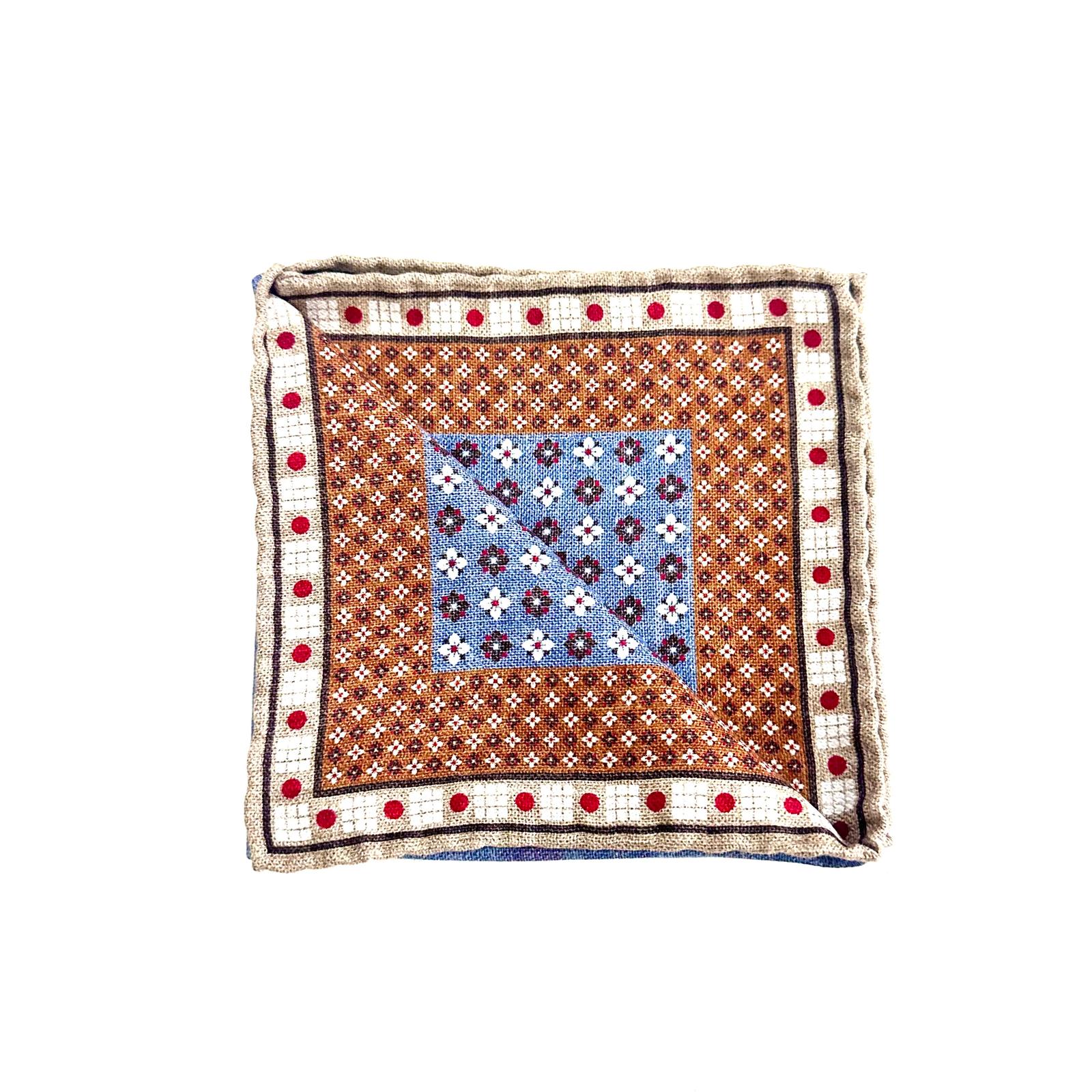 Pochette in Seta Fantasia Retrò Multicolore – Stile Ricercato e Unico