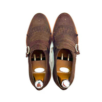 Scarpa con Fibbia Laterale in Camoscio Testa di Moro – Dettaglio Frangiato