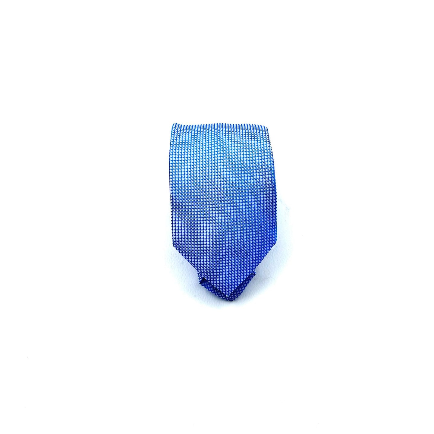 Cravatta in Seta Blu con Texture Micro Jacquard – Eleganza Essenziale