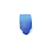 Cravatta in Seta Blu con Texture Micro Jacquard – Eleganza Essenziale