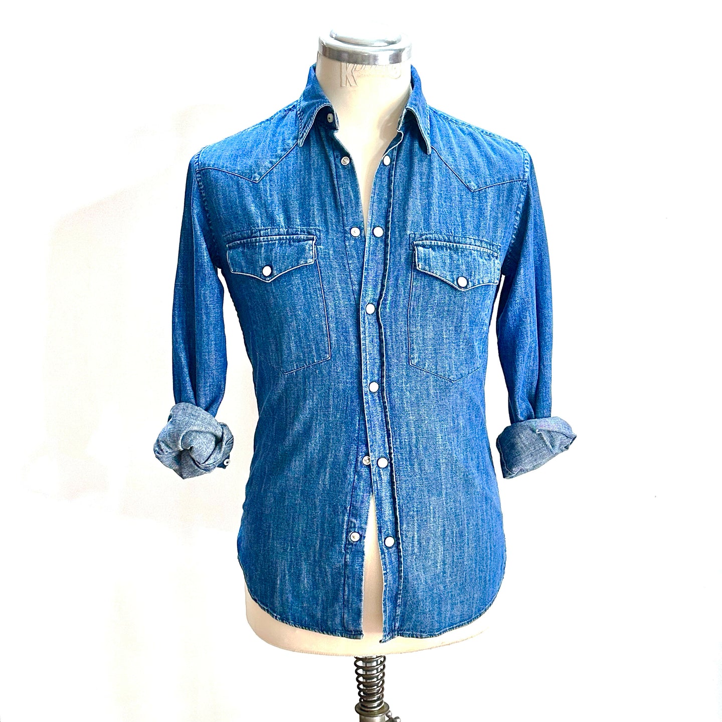 Camicia in Jeans Slim Fit Texana con Bottoni a Pressione in Madreperla – Mastri Camiciai