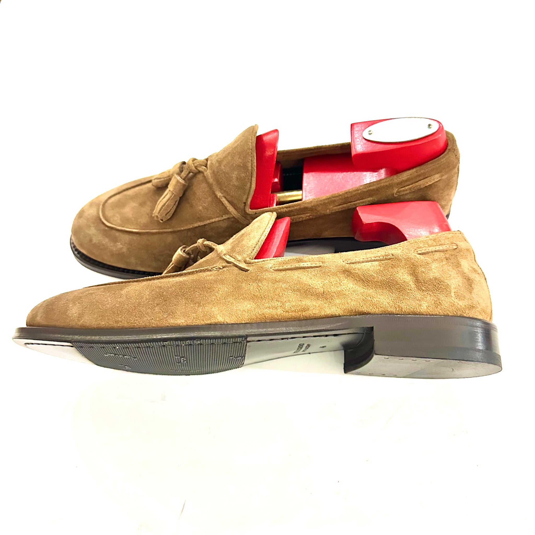 Mocassino CRISCI con nappine in camoscio color cognac – con sotto suola  in gomma Vibram Made in Italy 🇮🇹