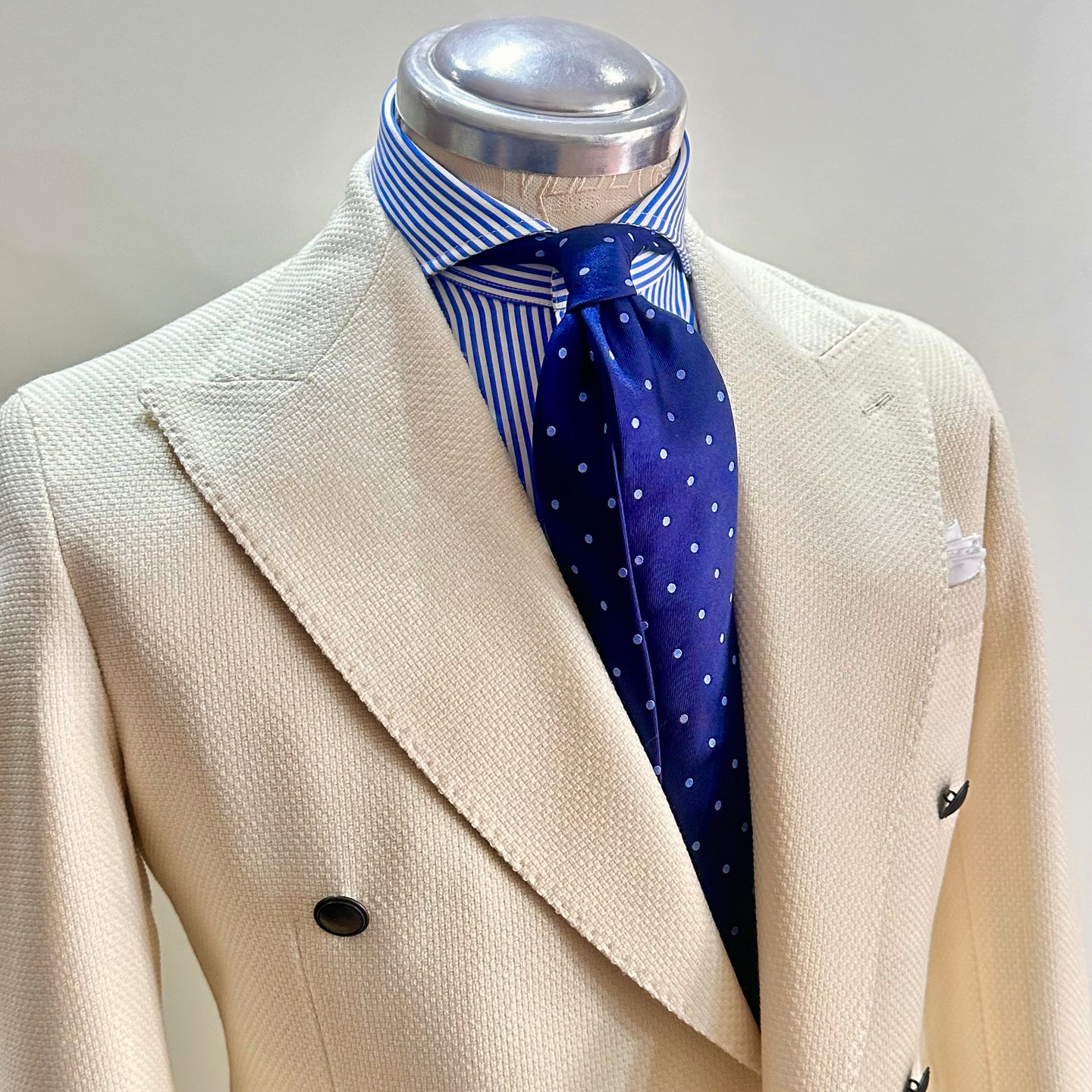 Giacca BRERAS doppiopetto in lana – Colore panna Made in Italy